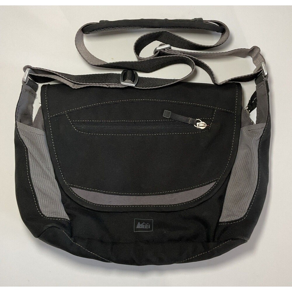 REI Crossbody Messenger Bag